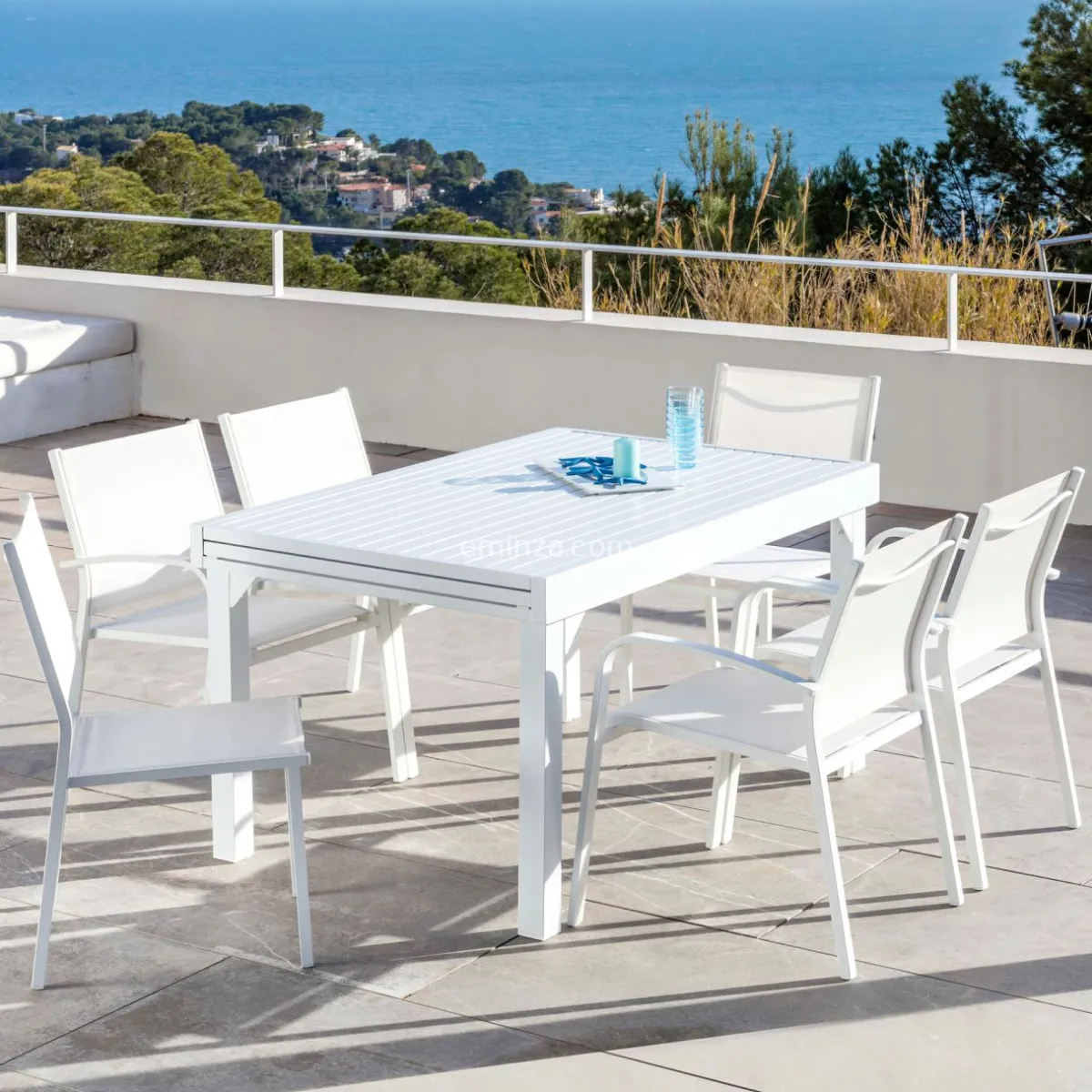 MOBELLIA Table de jardin extensible aluminium 12 places (200/320 x 100 cm) Murano Blanc Outlet