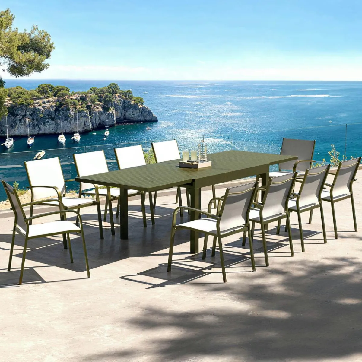 MOBELLIA Table de jardin extensible aluminium 10 places (135/270 x 90 cm) Murano Vert olive Outlet