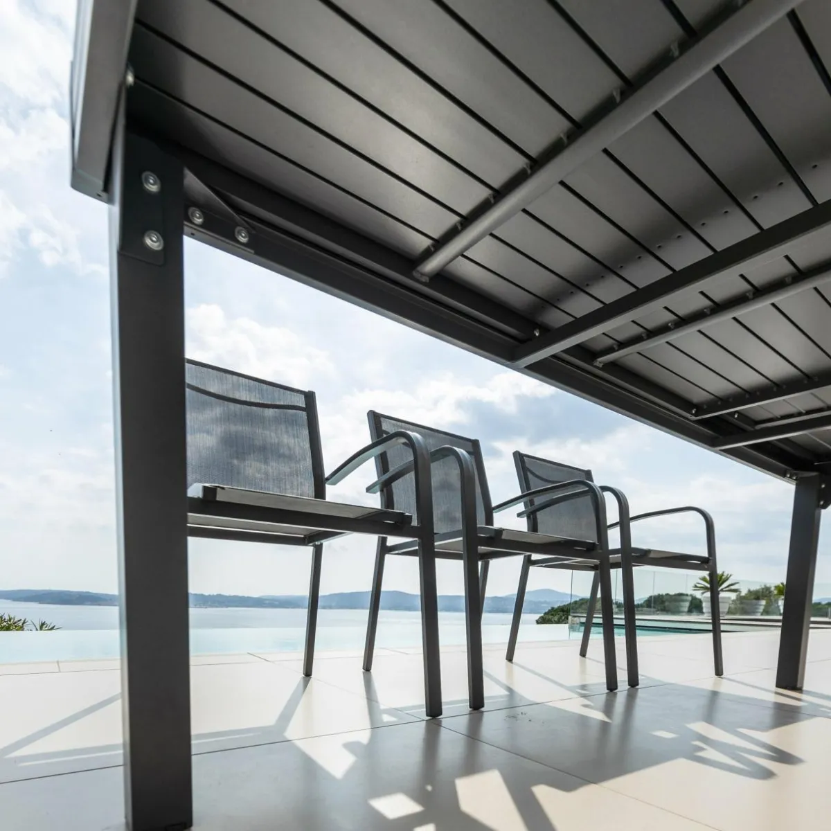 MOBELLIA Table de jardin extensible aluminium 12 places (200/320 x 100 cm) Murano Gris Anthracite Best