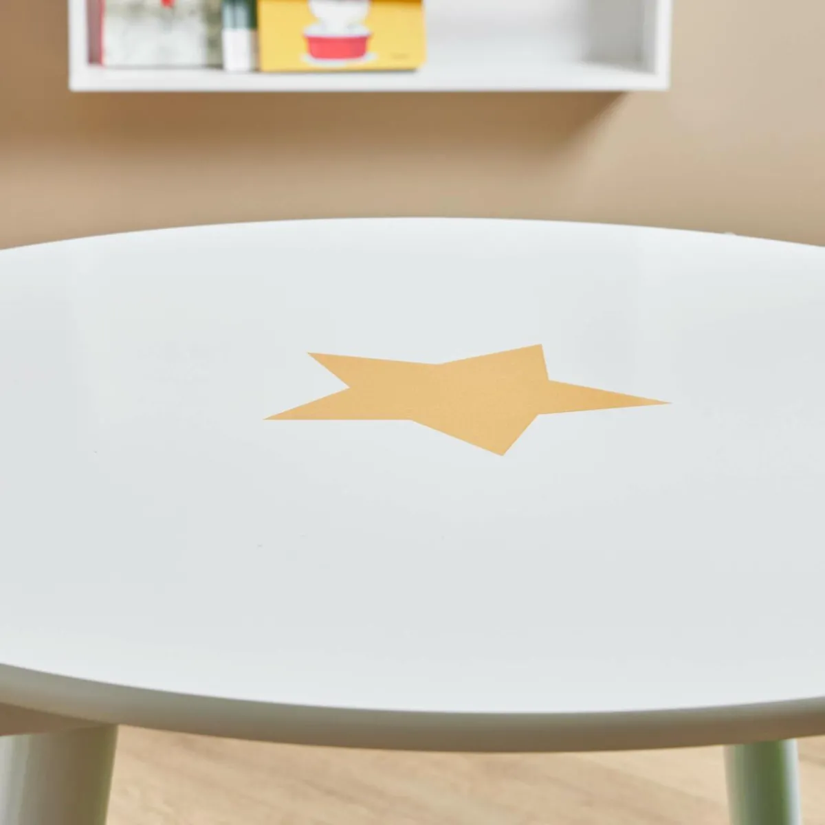 EMINZA Table enfant bois (H44 cm) Stars he Blanc Discount