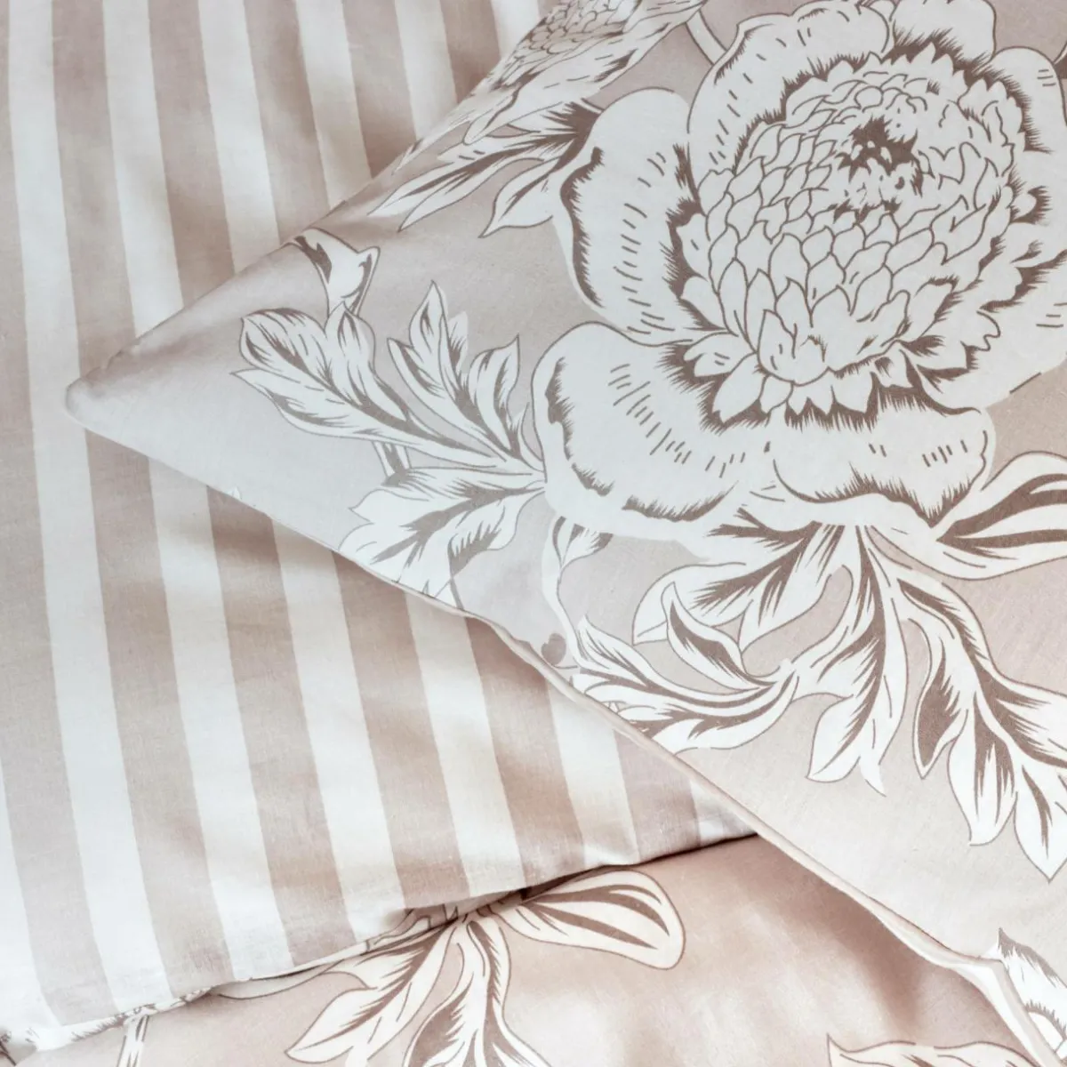 EMINZA Taie d'oreiller carrée coton (63 x 63 cm) Lara Beige Hot