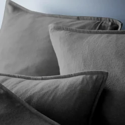 EMINZA Taie d'oreiller carrée flanelle de coton (80 x 80 cm) Nina Gris Anthracite Hot