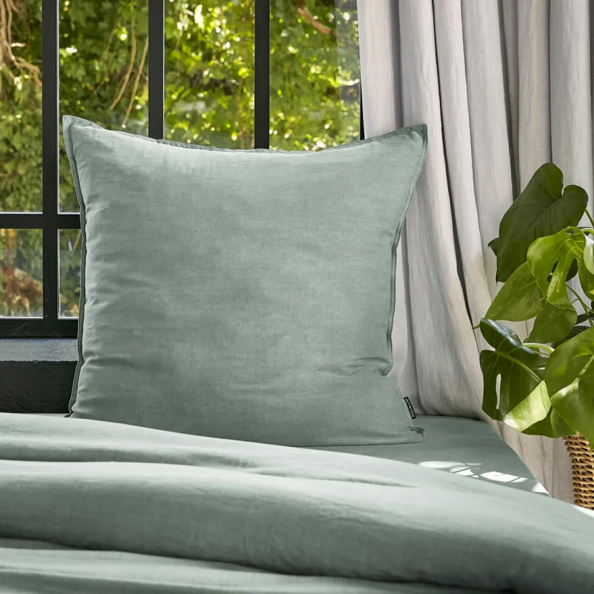 EMINZA Taie d'oreiller carrée lyocell Tencel™ lavé (63 x 63 cm) Olivia Vert Eucalyptus New