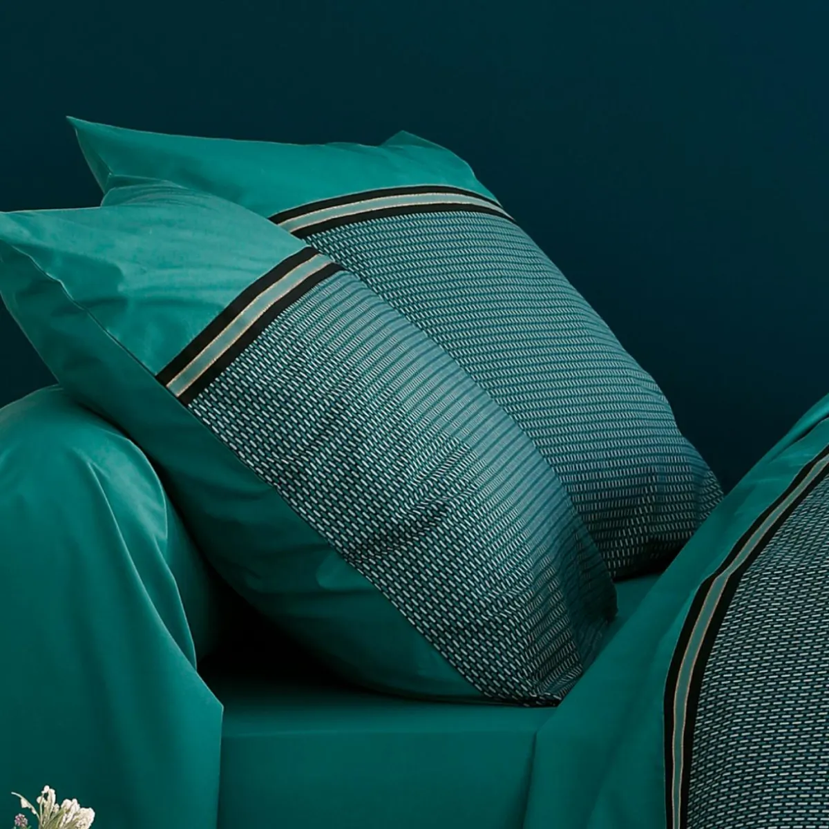 TRADI LINGE Taie d'oreiller carrée percale de coton (65 x 65 cm) Gustav émeraude Vert New