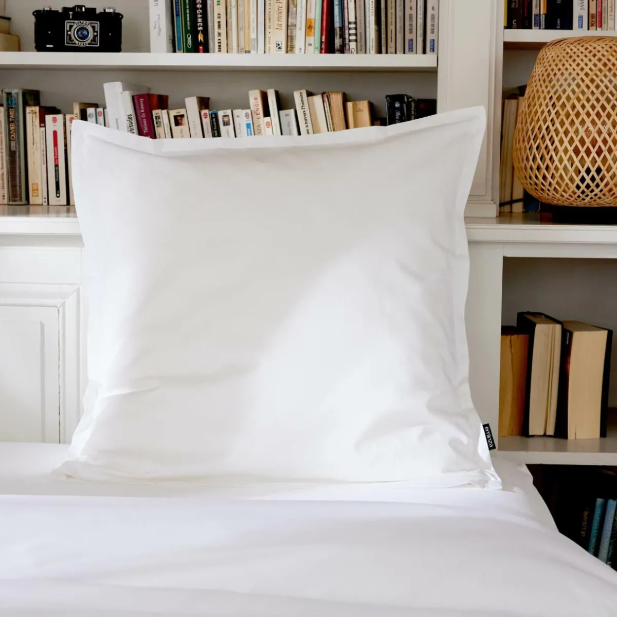 EMINZA Taie d'oreiller carrée percale de coton (65 x 65 cm) Cali Blanc Online