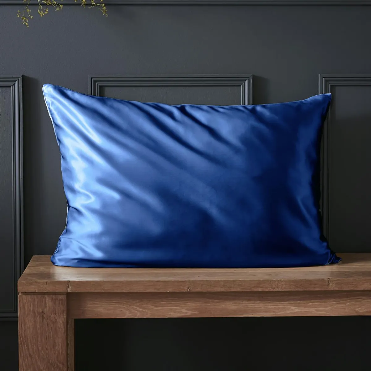 EMINZA Taie d'oreiller rectangulaire soie de mûrier (50 x 80 cm) Mizuki Bleu marine Hot