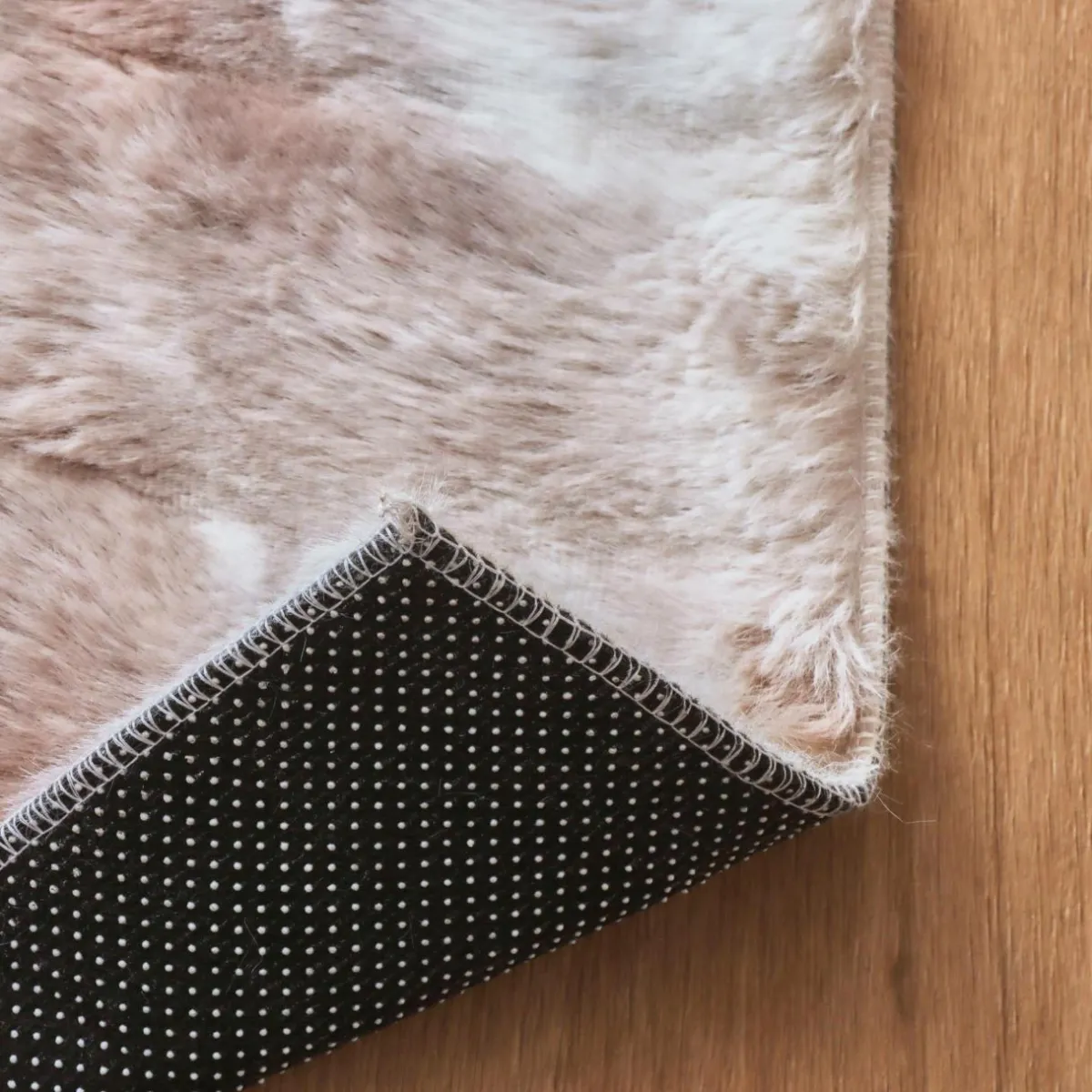 EMINZA Tapis fausse fourrure (60 x 120 cm) Toronto Taupe