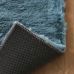 EMINZA Tapis rectangulaire fausse fourrure (140 x 200 cm) Finn Bleu Discount