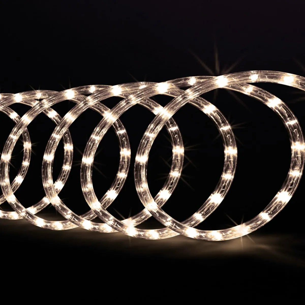 Feeric Lights & Christmas Tube lumineux 324 LED (18 m) Blanc chaud Clearance