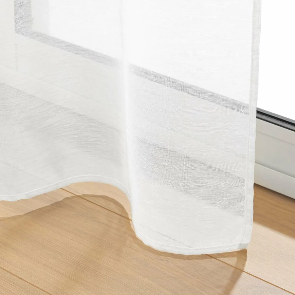 DOUCEUR D'INTERIEUR Voilage grande largeur œillets (400 x 240 cm) Lissea Blanc