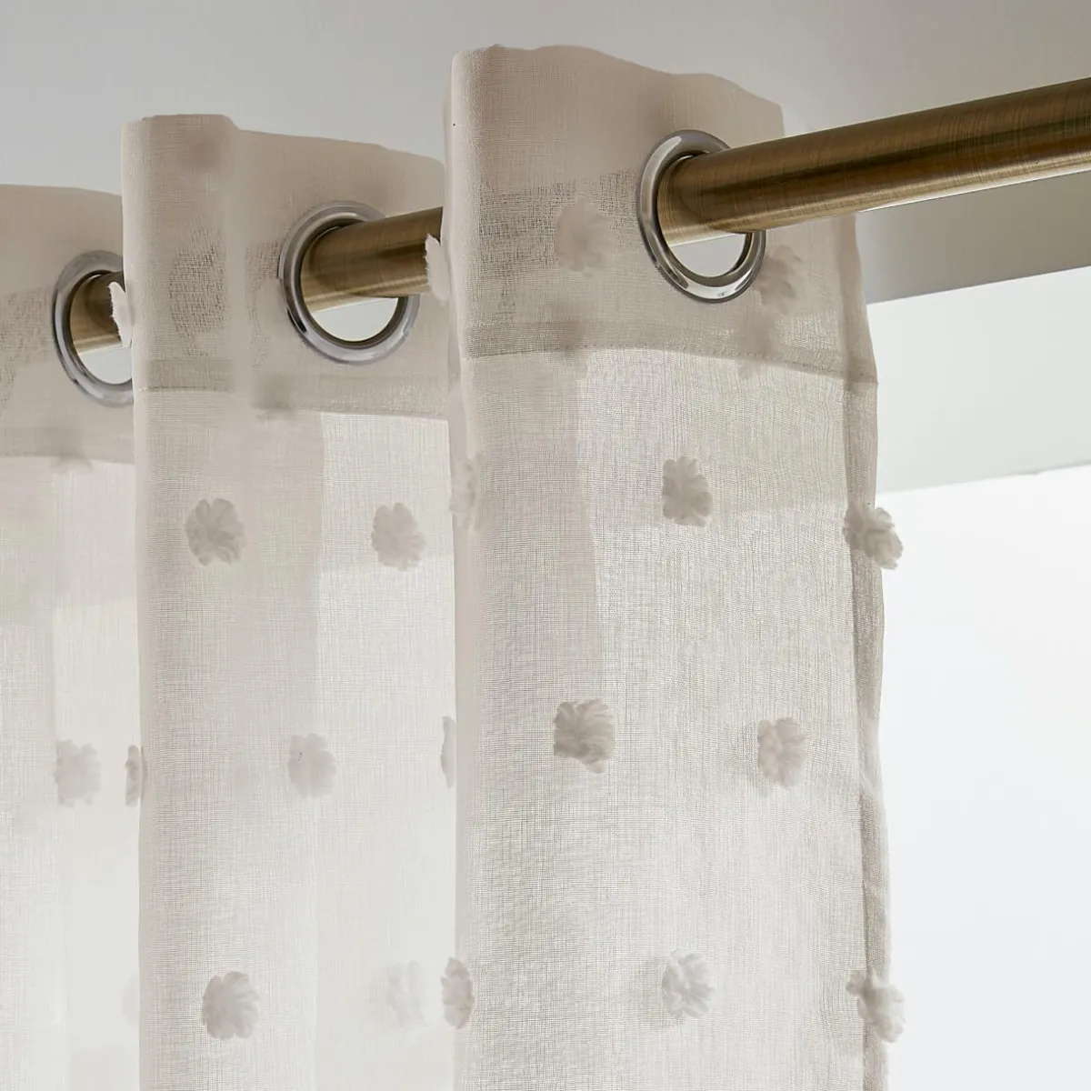 EMINZA Voilage oeillets pompons (140 x 240 cm) Emie Beige Sale